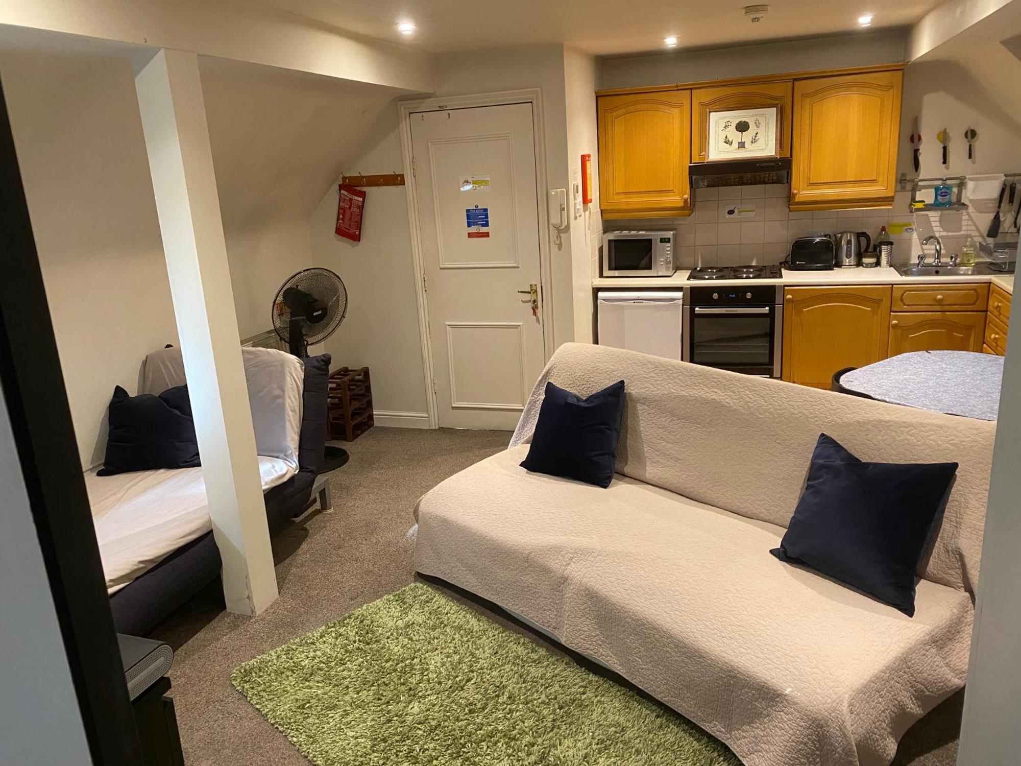 Apartamento Pound Corner Godalming Exterior foto